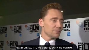 Смешные моменты с Томом Хиддлстоном
