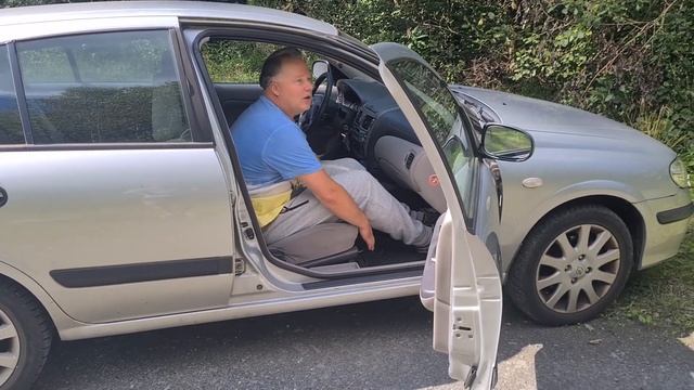 Nissan Almera 2000 года . Спасибо что живой ! Последний из Мастодонтов надежности .