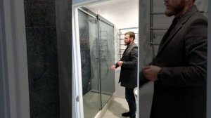Раздвижная душевая перегородка