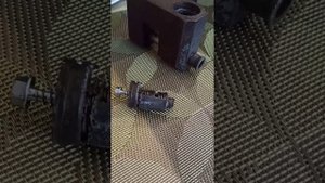 Вскрытие навесного замка ЧЗ вс2-15, Выдрой.