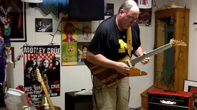 Not Gibson Explorer tribute Mahogany and Korina смотреть онлайн