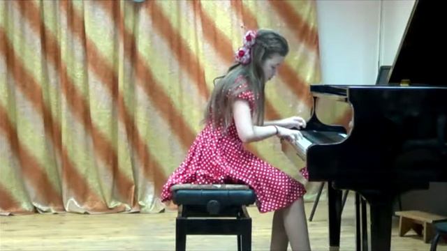 Е. Олёрская "НОГЕРА-ПАЛЬЯРЕСА"  исп. Александра Калашникова, 2 год обучения