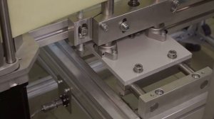 Этикетировщик ЭМ-5. Нанесение 2-х самоклеящихся этикеток на флаконы бытовой химии [NEW]