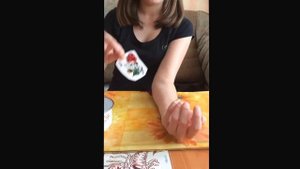 Как делать переводные татушки.