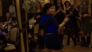 Бухгалтер жжет на корпоративе. Супер прикол