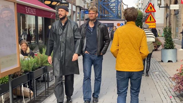 How Stockholmers Dress | Autumn Street Style🍁🍂 | Street Fashion in Stockholm смотреть онлайн