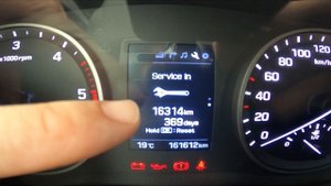 How to Reset Service Reminder in Hyundai Tucson III ( 2015 – 2020 ) | Manage Service Info