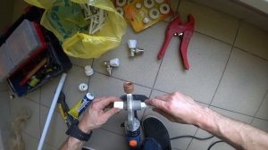 Замена паечного (полипропиленового) крана, на угловой кран тонкой регулировки.