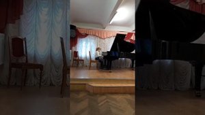 Любарский . Вариации на тему русской народной песни "Уж, как я свою  коровушку люблю".