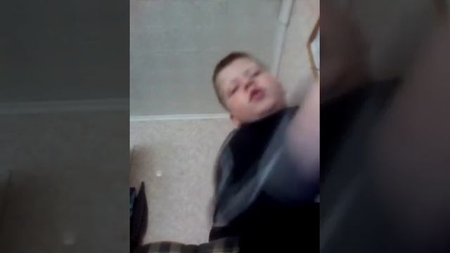 Делаем когти Фредди Крюгера из бумаги А4 смотреть онлайн