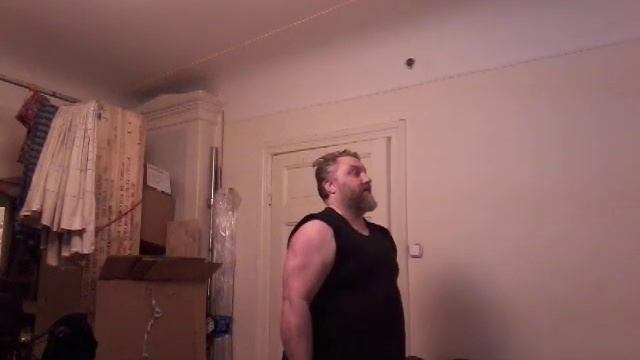 Бицепс с гантелями 56серия 3подход 2x15,5кг 3р,Biceps ar hantelēm 56sērija 3piegājiens 2x15,5kg 3r смотреть онлайн