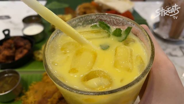 Unlimited Refill Indian Banana Leaf Platter for only $2.12! | Malaysian Street Food смотреть онлайн