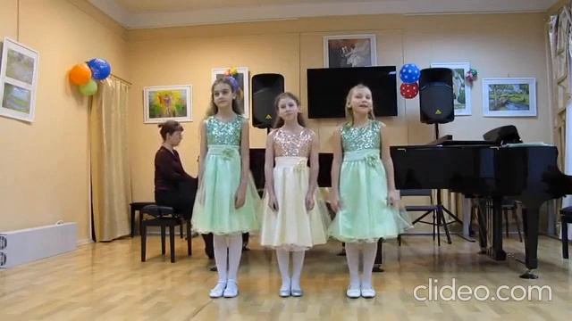 Музыка Ю.Чичкова, слова П.Синявского "Родная песенка". Ансамбль "Триоль" ДШИ №1 г.Люберцы смотреть онлайн