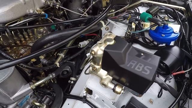 1986 Mercedes Benz 300SDL смотреть онлайн