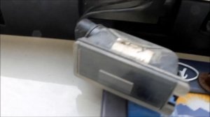 How to replace Ford Explorer license plate light