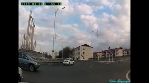 06 03 2019г  Ашхабад  проспект Ленина от Айтакова до Атабаева. Старая ярмарка.