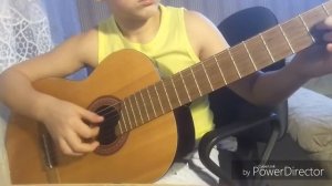 Песенка " С днём рождения" на гитаре.