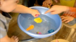 пластилин как и ..... не тонет!!!