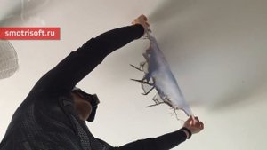Как клеить наклейки на потолок