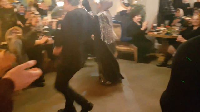 ЗАЖИГАТЕЛЬНЫЙ ТАНЕЦ РУМИСЫ НИКАЕВОЙ И БОЛАТА ОСМАЕВА 😊🔥🔥🔥💃💃💃💃💃