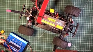 Установка LiPo аккумулятора 4200mAh на радиоуправляемую машинку Remo Hobby Smax 4WD 1:16