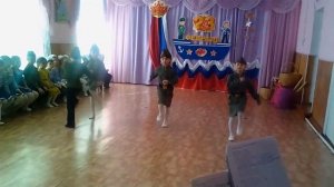 "Солдат молоденький"