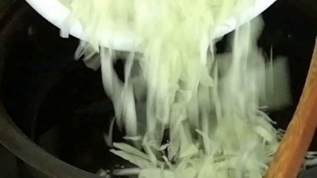 Кулинария. Вкуснейший и нежнейший пирог из капусты. #Рецепт