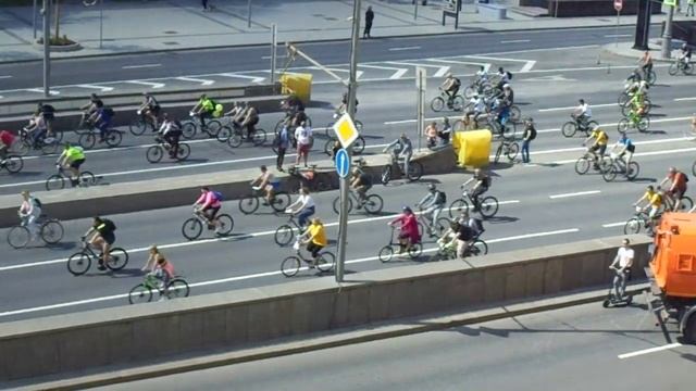 Велопробег, Москва, Садовое Кольцо, часть вторая. 19 мая 2019 смотреть онлайн