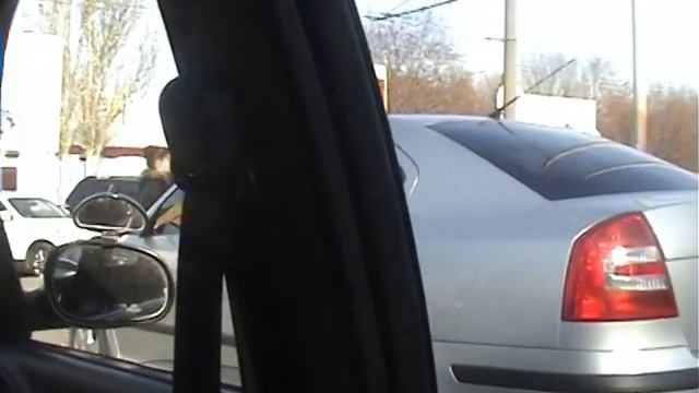 Выезд задним 90 градусов.VOB смотреть онлайн