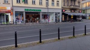 Украинские 🇺🇦 беженцы в Германии, Берлин 🇩🇪 Бомжи ,и грязь Берлина.потписывайтесь на канал 🇺🇦