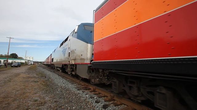 Southern Pacific Daylight 4449 steam locomotive Departing Winona Minnesota смотреть онлайн