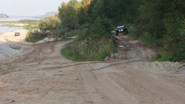 Самодельный багги. Берег Оки. смотреть онлайн