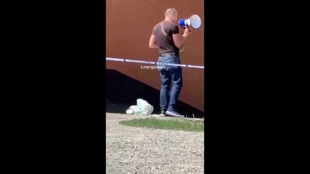 НАДРУГАЛСЯ НАД СВЯЩЕННЫМ КОРАНОМ смотреть онлайн