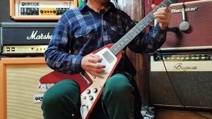 tokai flying v | blackstar studio 10