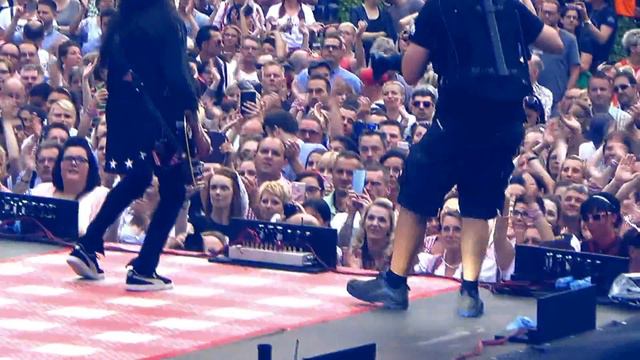 Andreas Gabalier & Alen Brentini's solo @ Waldbuhne Berlin 2017 смотреть онлайн