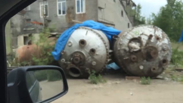 Завод на Октябрьской набережной
