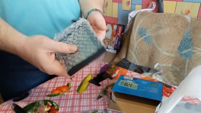 Настольные часы с АлиЭкспресс , распаковка . смотреть онлайн