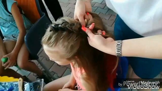 Цветная коса с канеколоном Самый лёгкий способ Прическа за пять минут
Прическа для девушек смотреть онлайн