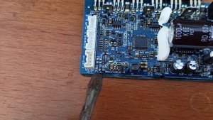 Шум мотора при включенном свете самокат Xiaomi m365, предохранитель f2 ставим перемычку