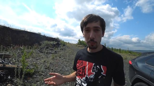 НАШЕЛ РЕДКИЙ КРИСТАЛЛ САПФИР! Купил КАРТУ на АУКЦИОНЕ! **КЛАДОИСКАТЕЛИ** смотреть онлайн