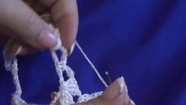 Как связать красивую кокетку к платью смотреть онлайн