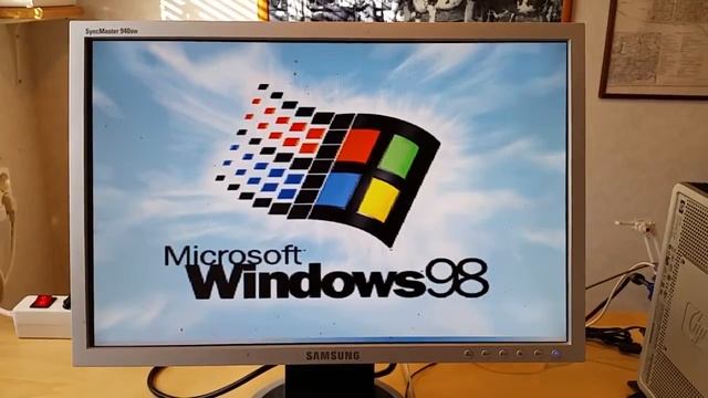 Hewlett Packard T5720 [WIN98 SE] смотреть онлайн