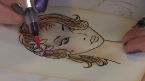 P2PCrafts with Eclectic Images; Glamour Galore with Greta's Close-up