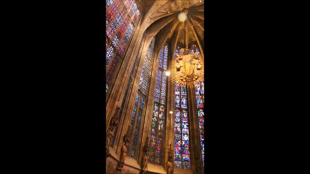Copy of Choir of Aachen Cathedral - The Sainte-Chapelle of Germany смотреть онлайн