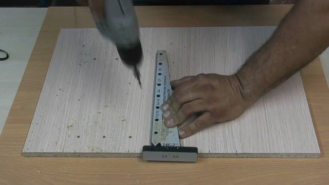 Мебельный кондуктор МК-21 для полкодержателей и стяжек минификс смотреть онлайн