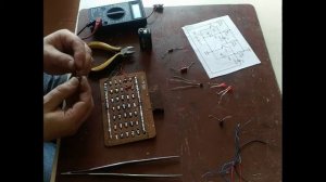 Мастер-класс "Сборка генератора прямоугольных импульсов на макетной плате методом пайки"