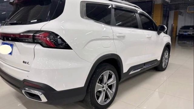 Đây là mẫu SUV 5+2 chổ giá 419 triệu vừa ra mắt bản nâng cấp đã khiến Hyundai Santafe 2023 tái mặt смотреть онлайн