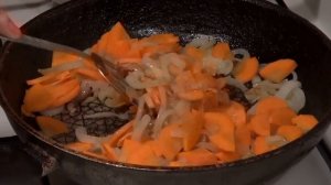 Как приготовить Свиные рёбрышки. Вкусные свиные ребрышки с черносливом.