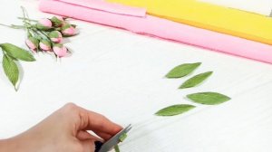 Для НАЧИНАЮЩИХ простые  листья из гофрированной бумаги /flowers paper