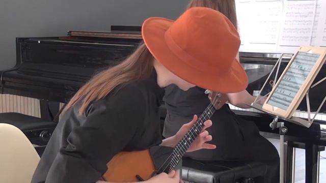 БОГЕМСКАЯ РАПСОДИЯ! Исполнение на фольклорных инструментах! смотреть онлайн